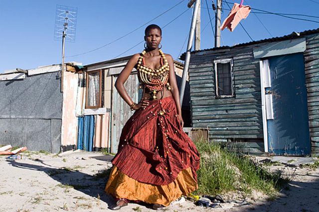 South African Slum Graduates Dress Up
