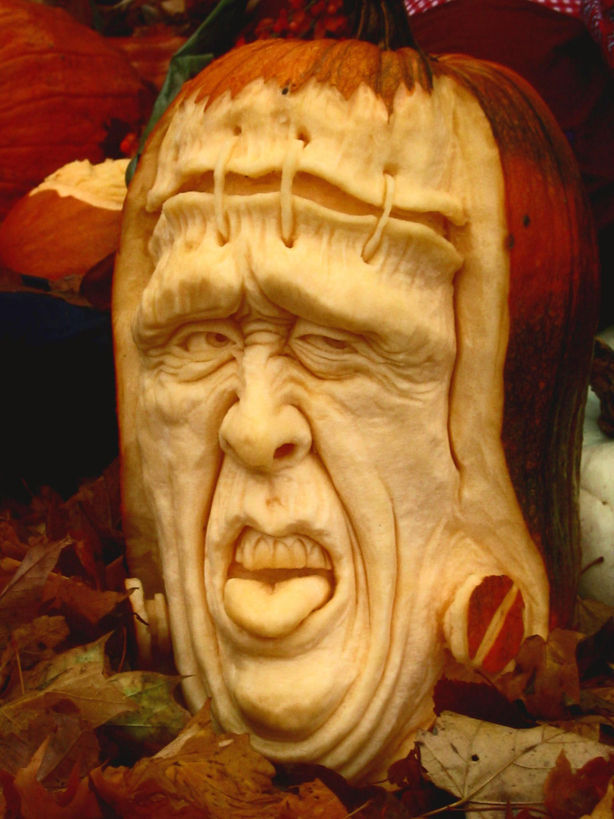 The Most Outrageous Pumpkin Carvings Ever (34 pics) - Izismile.com