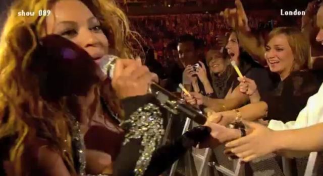 Beyonce Makes Fan Sing. Hilarity Ensues