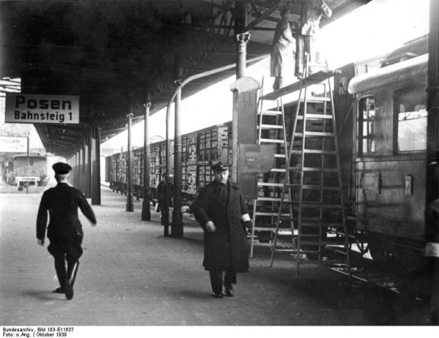 German Federal Archived Photos of Old Germany