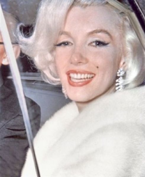 Hard to Find Marilyn Monroe Pictures
