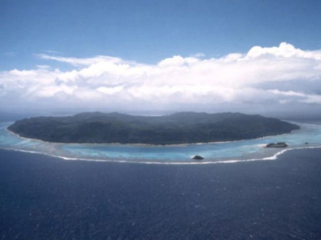 Celebrity Islands