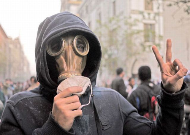 Egyptian Protesters Found a Way to Protect Themselves