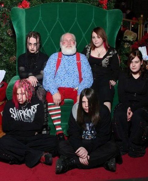 Weirdest Family Christmas Pics