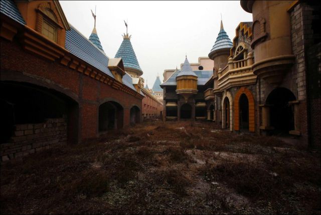 China’s Ghost Disneyland