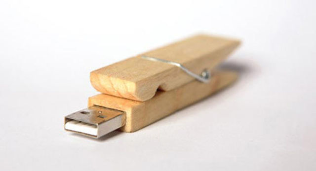 Awesomely Creative Flash Drives