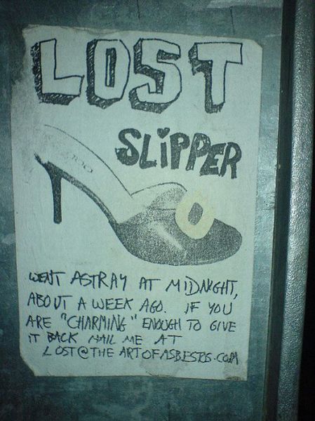 Bizarre Lost & Found Signs