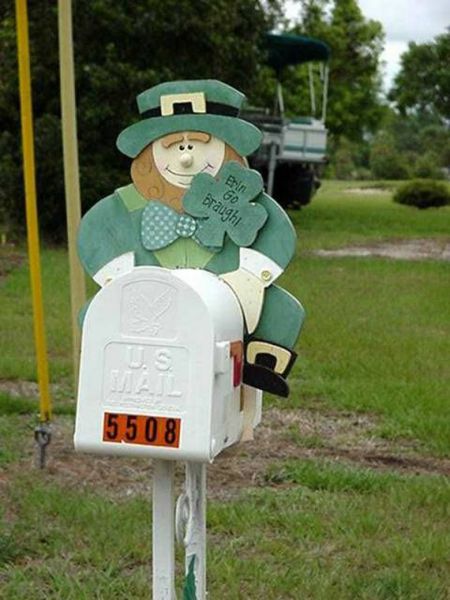 Memorable Mailboxes