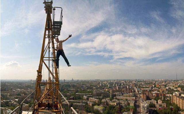 Breathtaking Urban Climbing in Russia