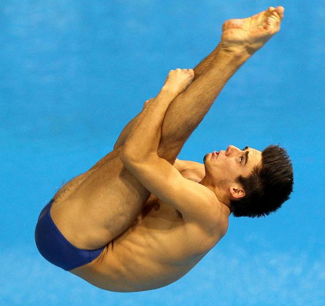 Divers’ Funny Mid Air Contorted Faces