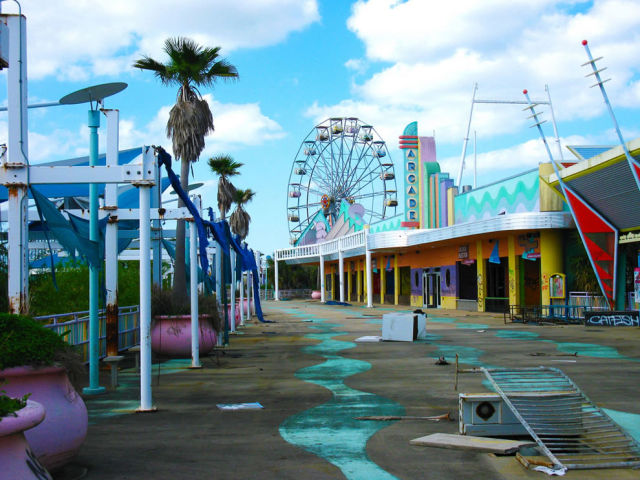 Abandoned New Orleans Six Flags