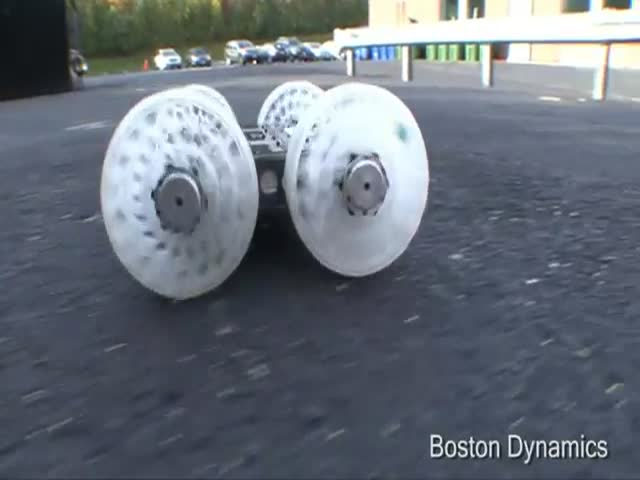 Incredible Robot Can Jump 30 Feet into the Air!! 