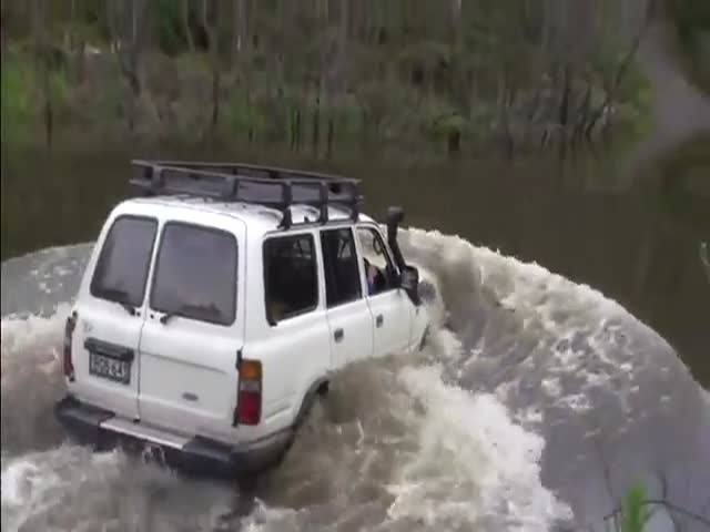 Now, This Is What I Call Offroading 