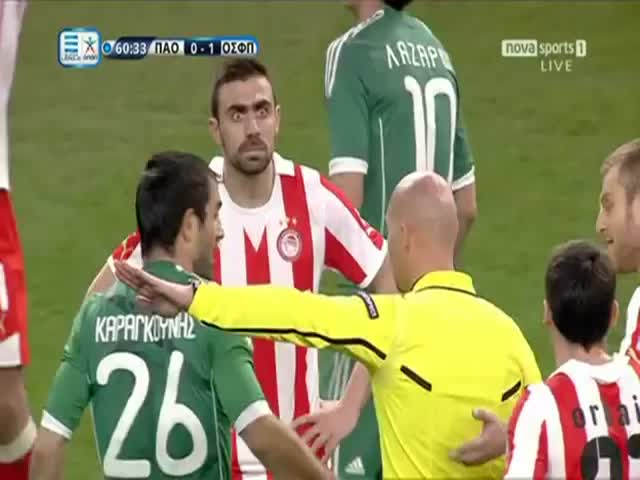 Hilarious Psycho Soccer Player 