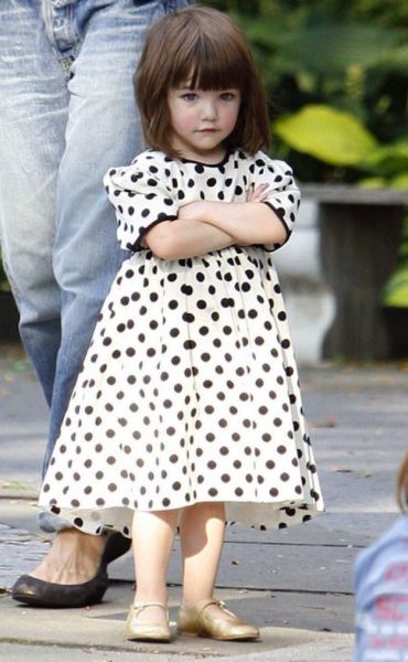 The Same Bored Face of Suri Cruise (33 pics) - Picture #14 - Izismile.com