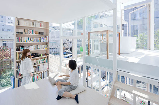 Tokyo Couple Lives in a Completely Transparent House