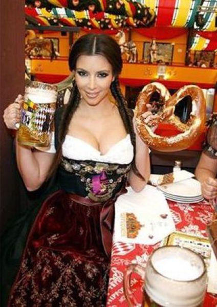 Beautiful Female Celebrities That Love Beer