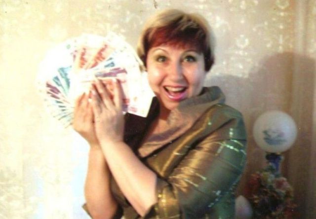 Russians Are Crazy for Cash