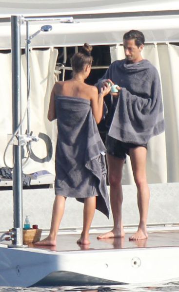 Adrian Brody Has a Naughty Yacht Shower