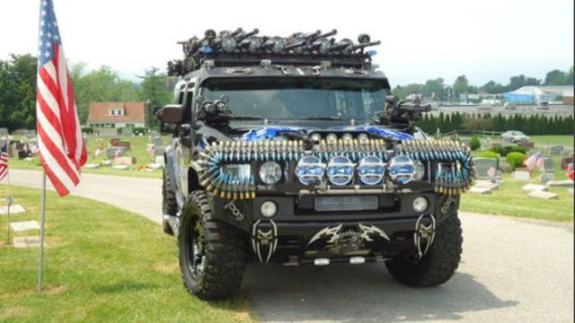 Unique Hummer Is Fully Loaded, Literally