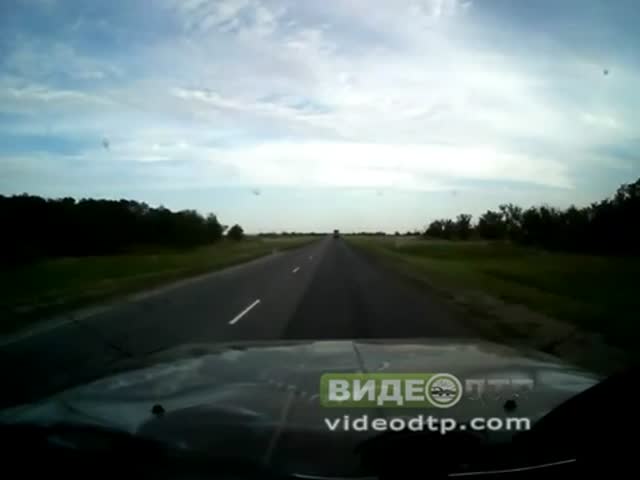 In Russia, Drivers Aren’t Overtaken by Cars! 