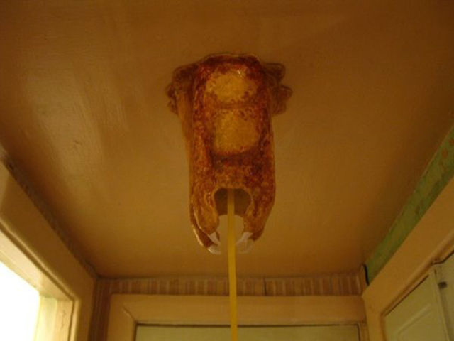 Amazing Half-Life Barnacle Ceiling Lamp