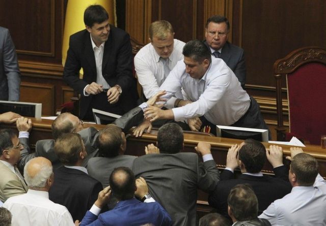 That’s How They Handle Problems in Ukrainian Parliament