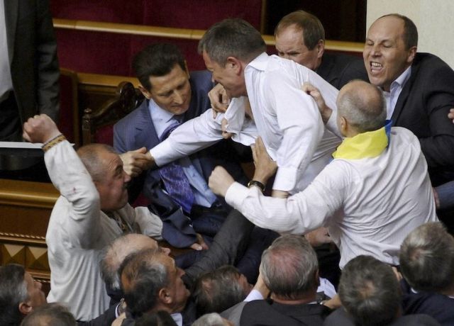 That’s How They Handle Problems in Ukrainian Parliament