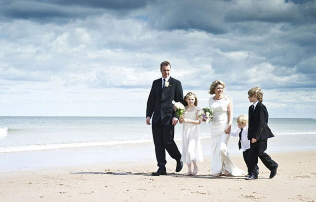 Joker Groom Makes an “Unforgettable” Wedding Photo Shoot