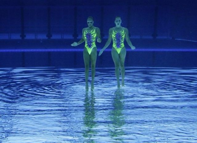 Synchronized Swimming Seen from a Fresh Angle