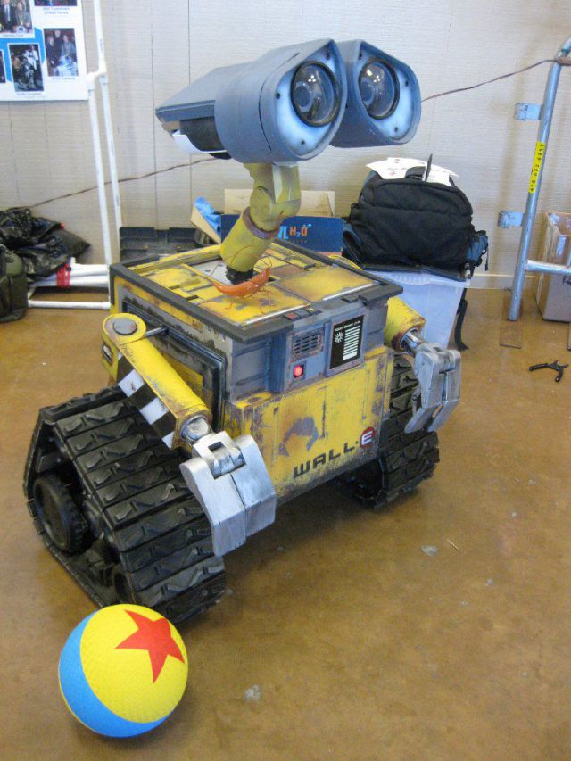 Cute WALL-E Robot IRL