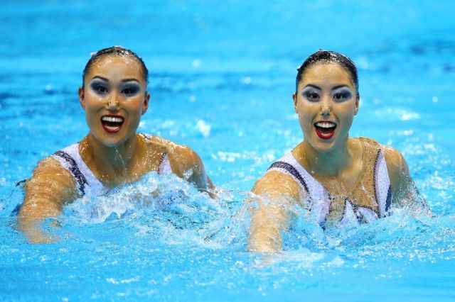 Ridiculously Awkward Synchro Swimmers’ Faces