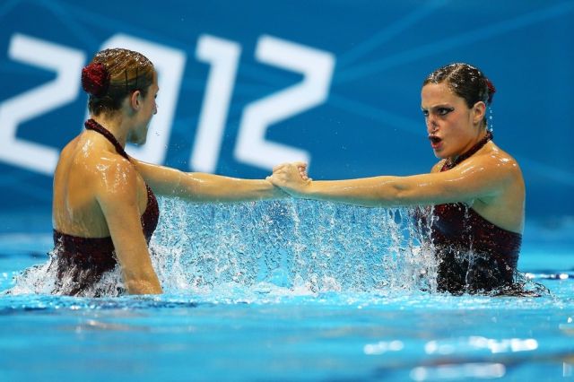 Ridiculously Awkward Synchro Swimmers’ Faces