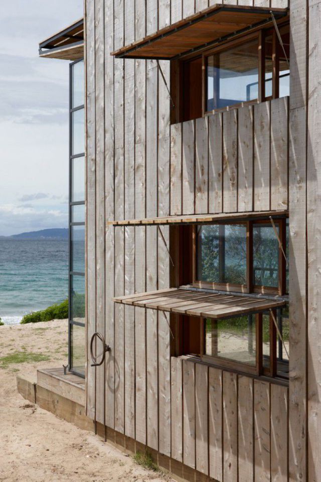 Smart and Elegant Movable Beach Hut