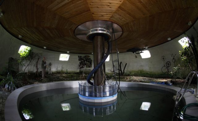Czech Man Builds an Amazing Sci-Fi House