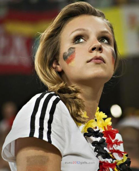 The Hottest German Girls of Euro 2012 (51 pics) - Izismile.com