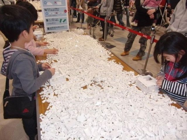 Map of Japan Built with 1.8 Million of LEGOs