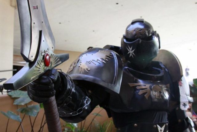 Amazing Warhammer 40k Cosplay Suit