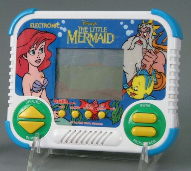Don’t You Miss These Electronic Handheld Games?