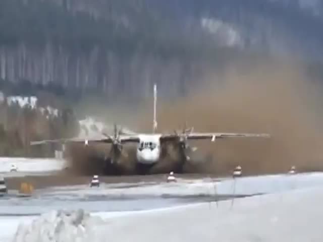 Extremely Muddy Takeoff 