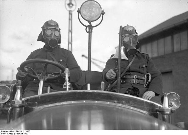Historic Retro Photos from the German Federal Archives