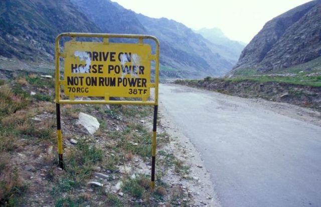 The World’s Most Peculiar Road Signs!