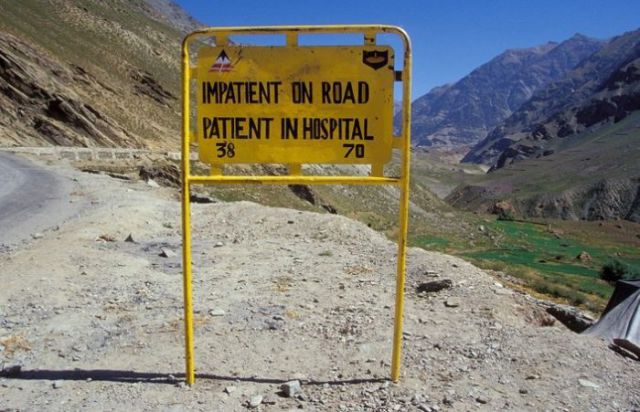 The World’s Most Peculiar Road Signs!