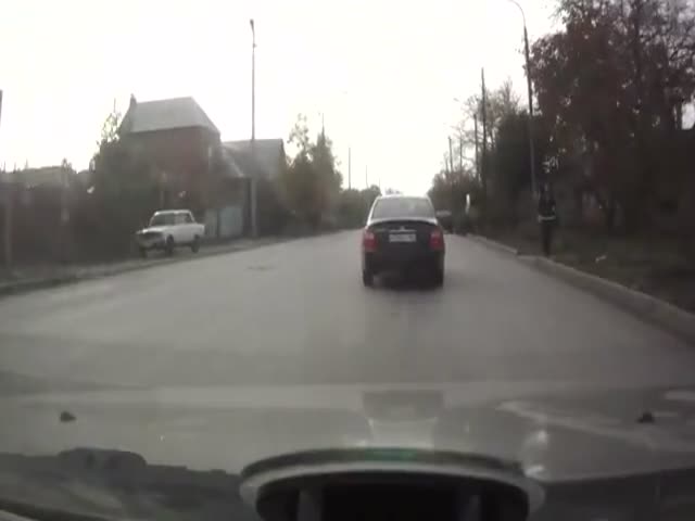 Spectacular Car Crash While Not Wearing Seat Belts 