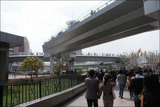 One-of-a-kind, Circular Pedestrian Bridge in China