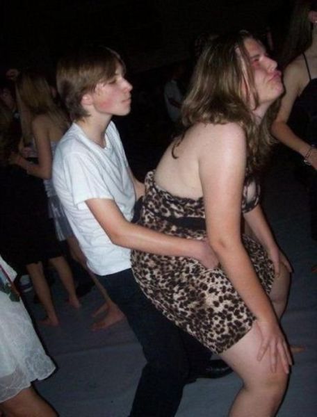 Embarrassing High School Dance Moments 21 Pics - Picture 15 - Izismilecom-7958
