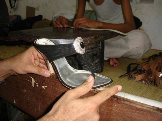 How Expensive, Branded Shoes are Made in India
