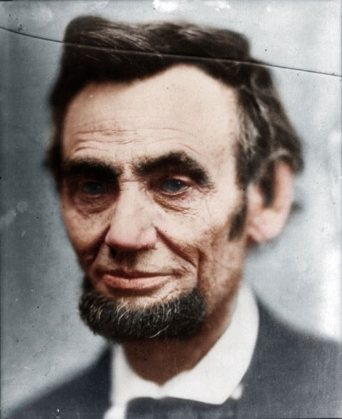 Historic Photos Brilliantly Rendered in Colors