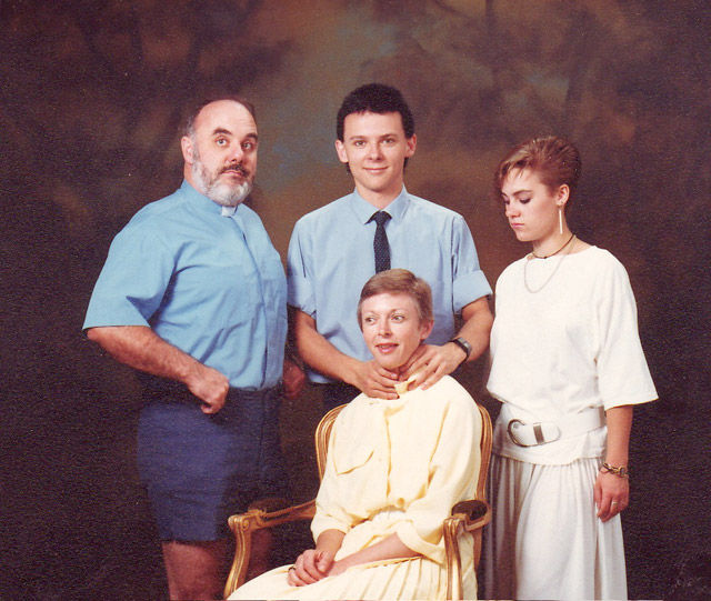 Awkward Family Photos. Part 11