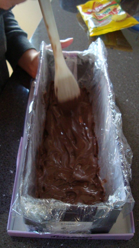 Make Your Own Amazing Giant Chocolate Bar